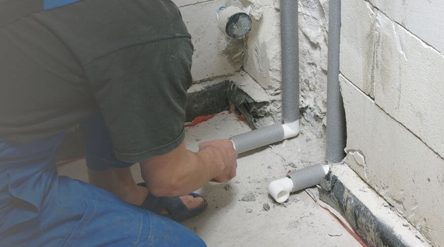 Local expert plumbing services in Mechanicsburg, IL